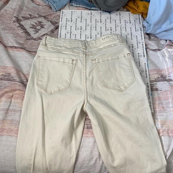 Jeans - Picture 2 of 2